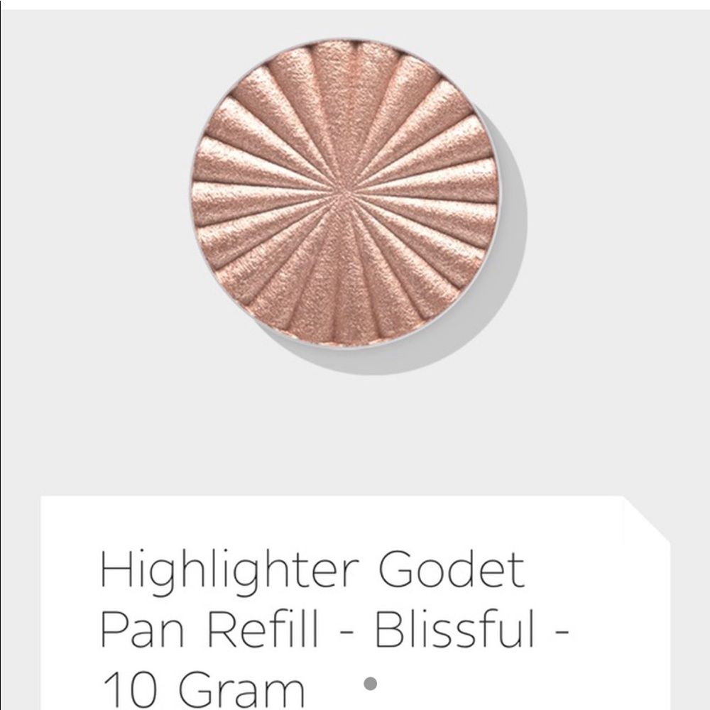 OFRA cosmetics highlighter